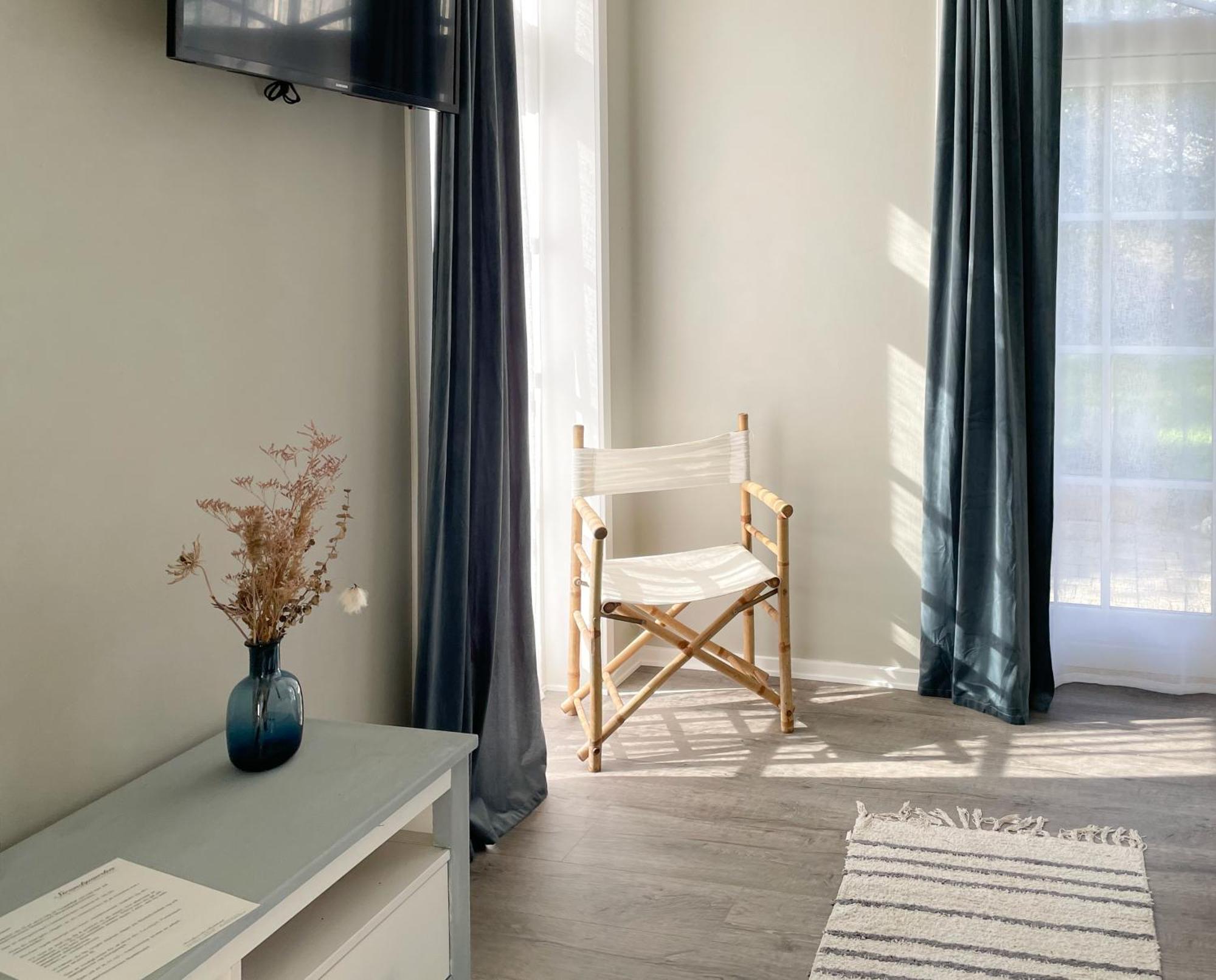 Hotel Strandgaarden Vesterø Havn エクステリア 写真