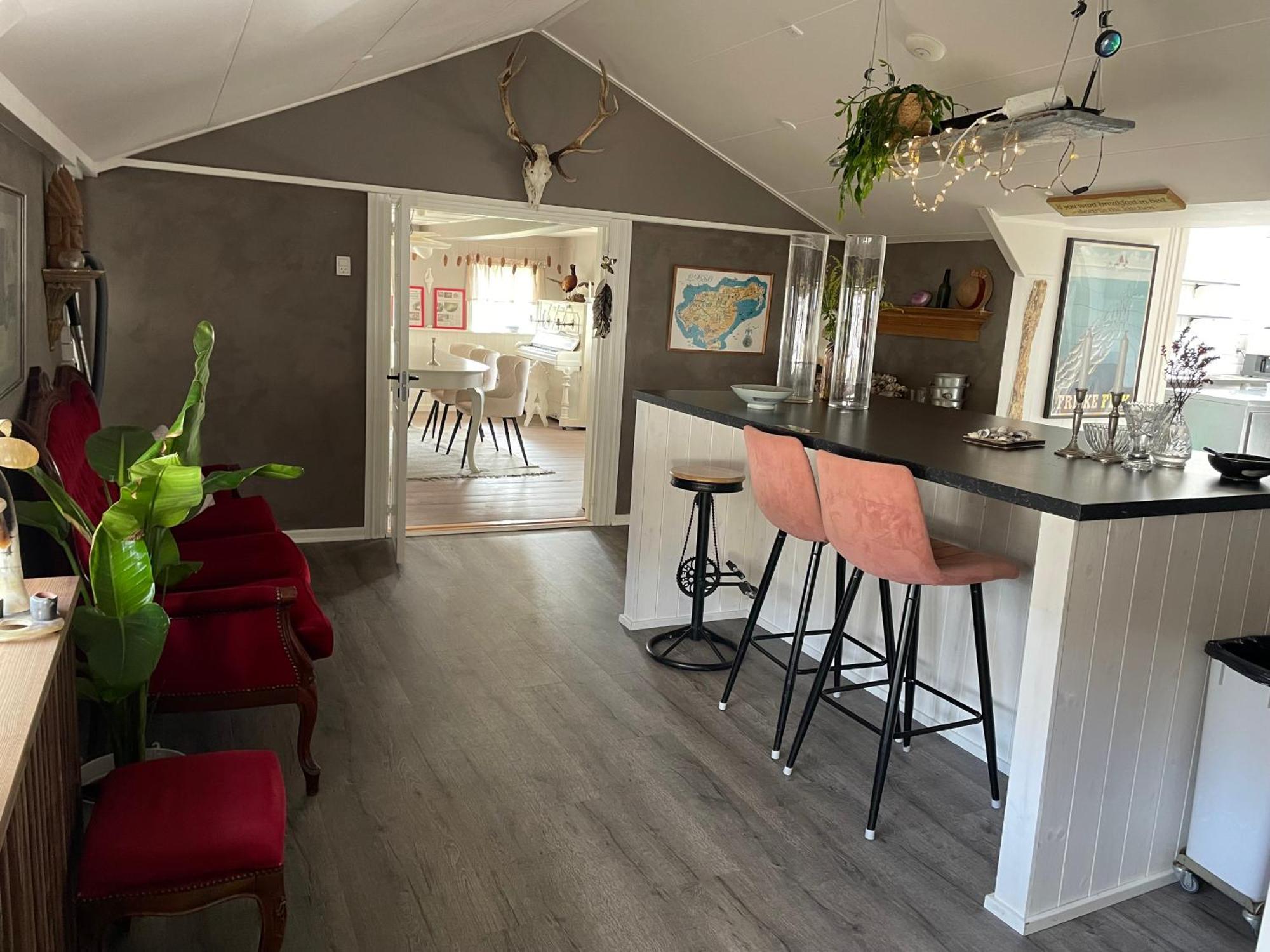 Hotel Strandgaarden Vesterø Havn エクステリア 写真