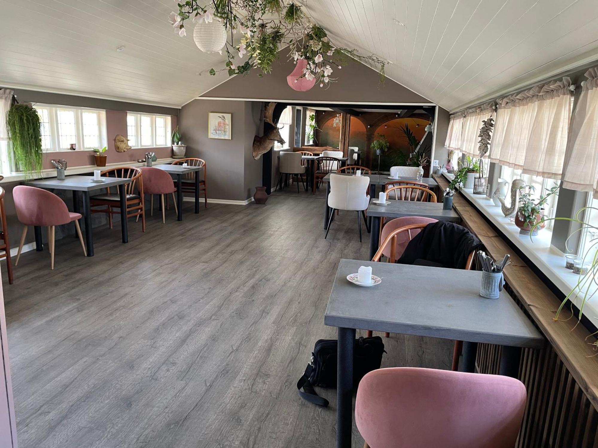 Hotel Strandgaarden Vesterø Havn エクステリア 写真