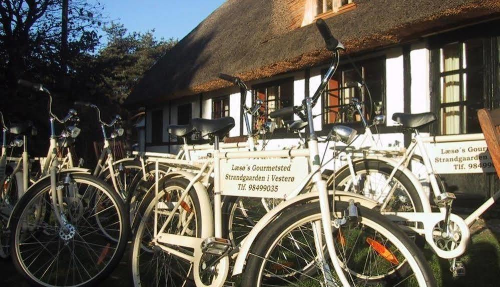Hotel Strandgaarden Vesterø Havn エクステリア 写真